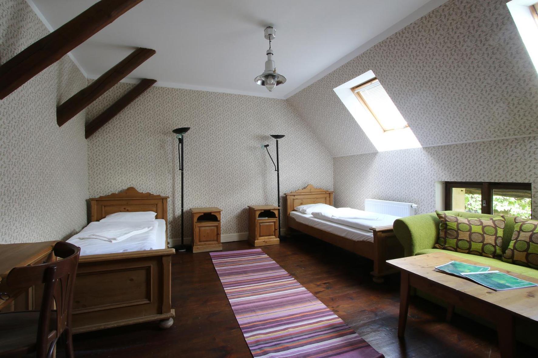 Areal Botanika Hotell Unhošť Exteriör bild