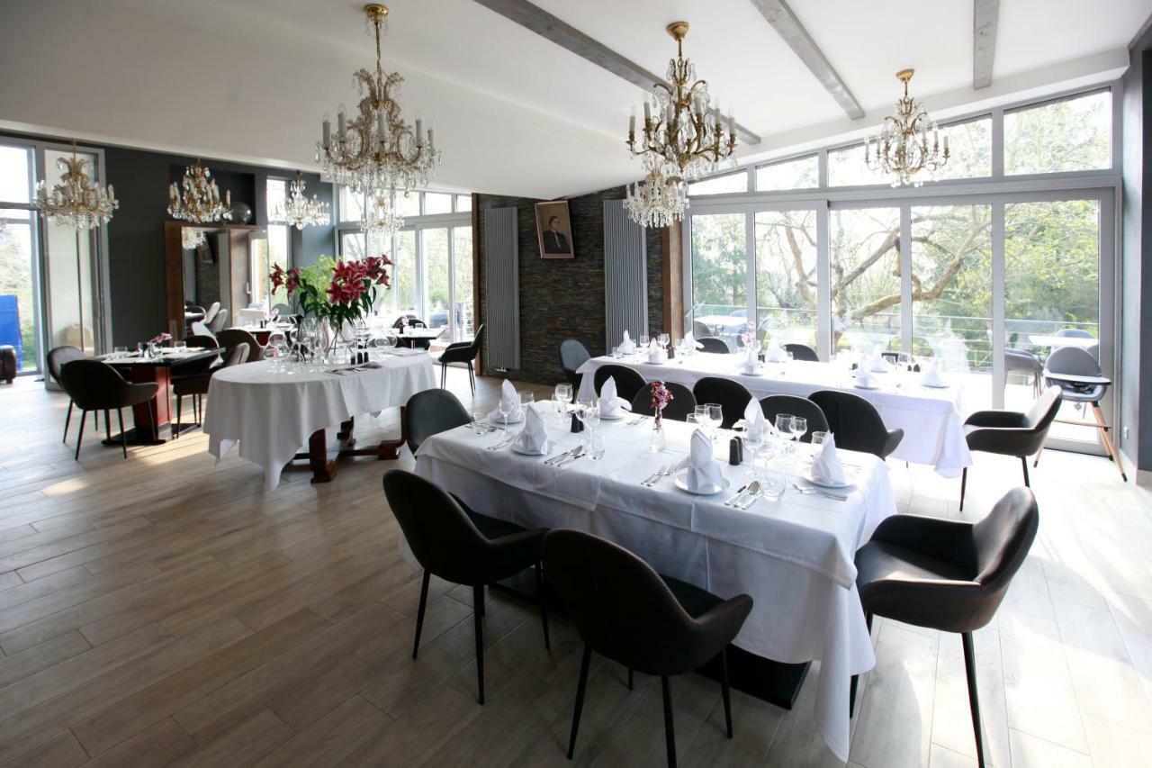 Areal Botanika Hotell Unhošť Exteriör bild