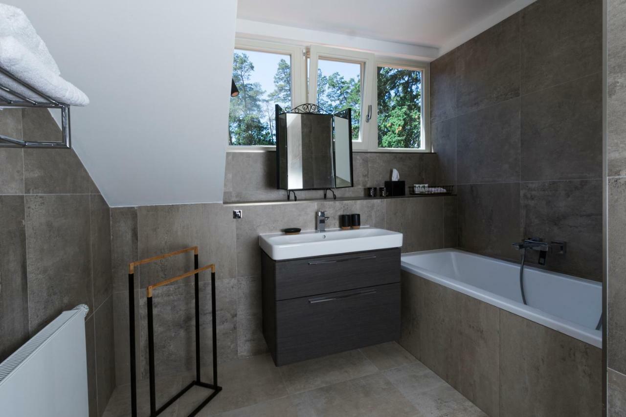 Areal Botanika Hotell Unhošť Exteriör bild